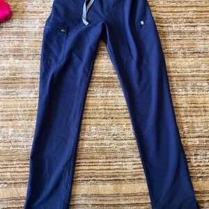 Navy Figs Regular Waist S/T